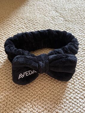 black plush bow spa headband - AVEDA!